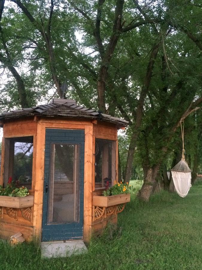 Moon Gate Guest House Whitemouth Exterior foto